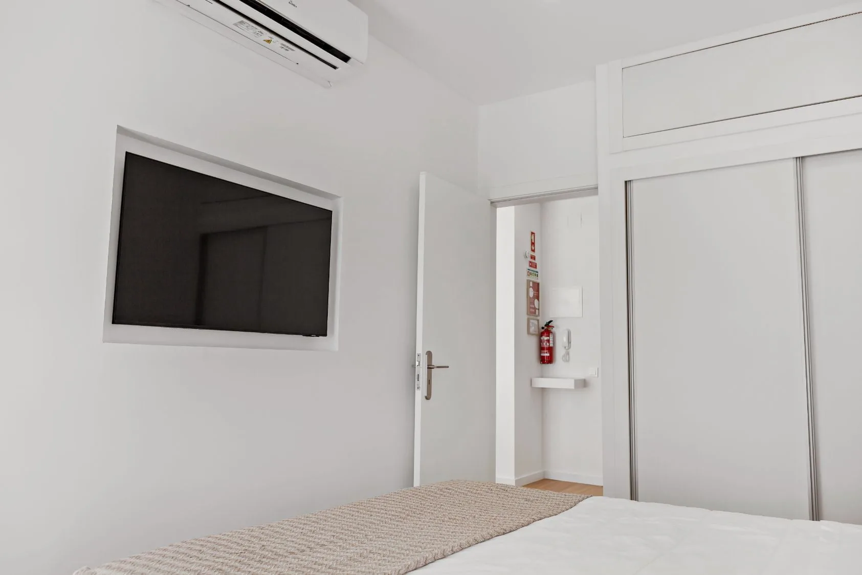 Timeless Sea II — interior 11